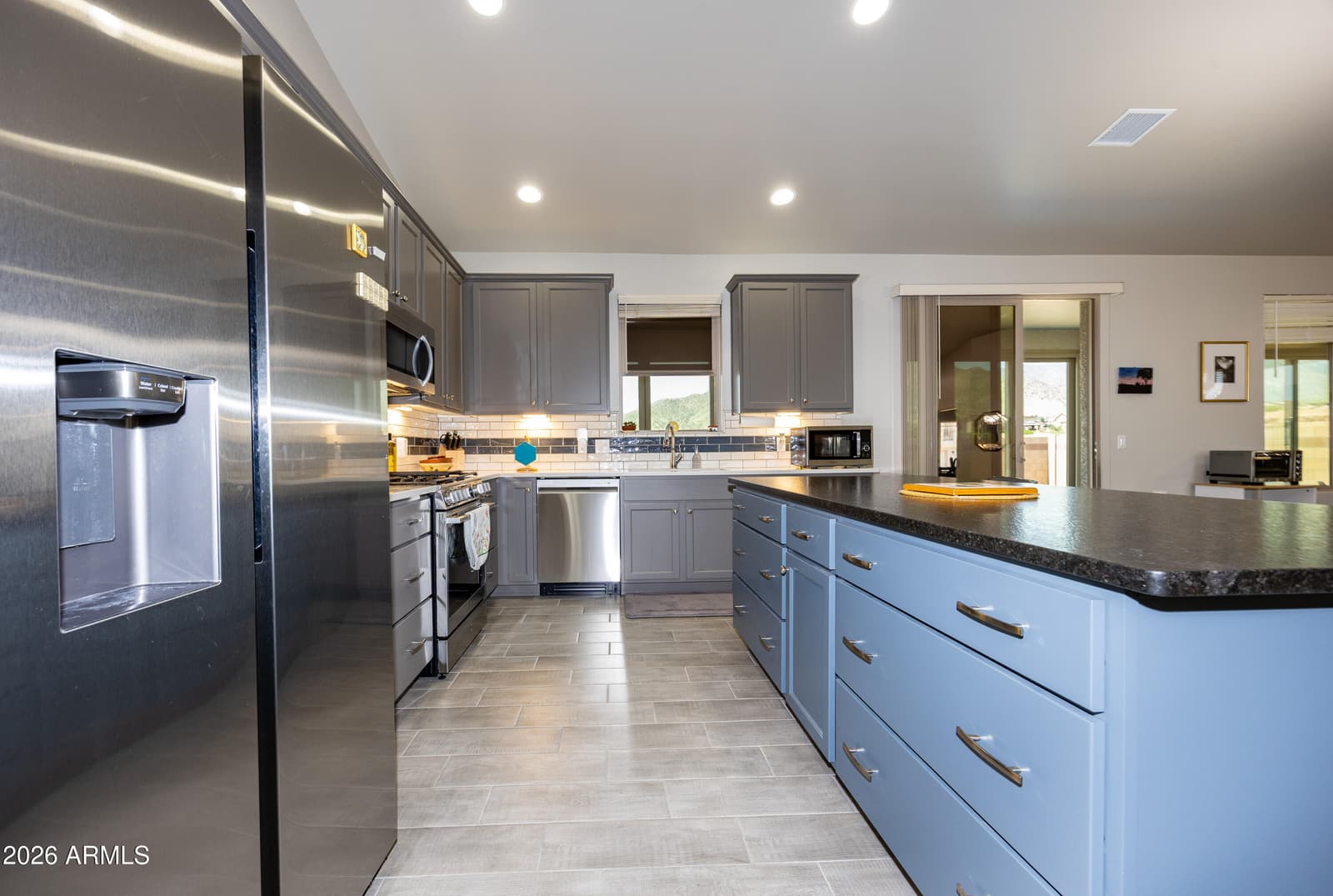 10118 S VAQUERO Lane, Hereford, AZ 85615 — photo 15 of 44