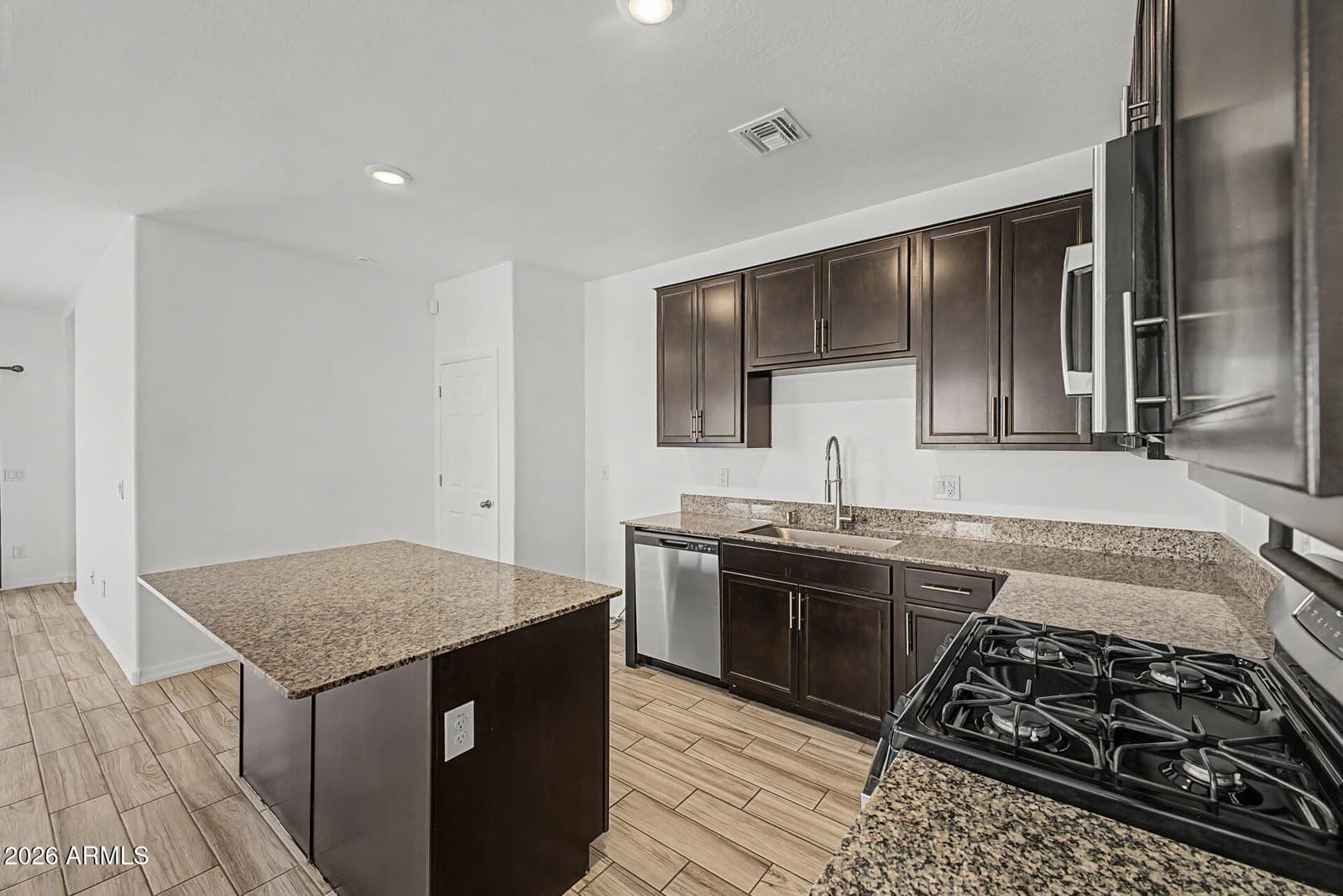 7119 N 127TH Drive, Glendale, AZ 85307 — photo 12 of 32