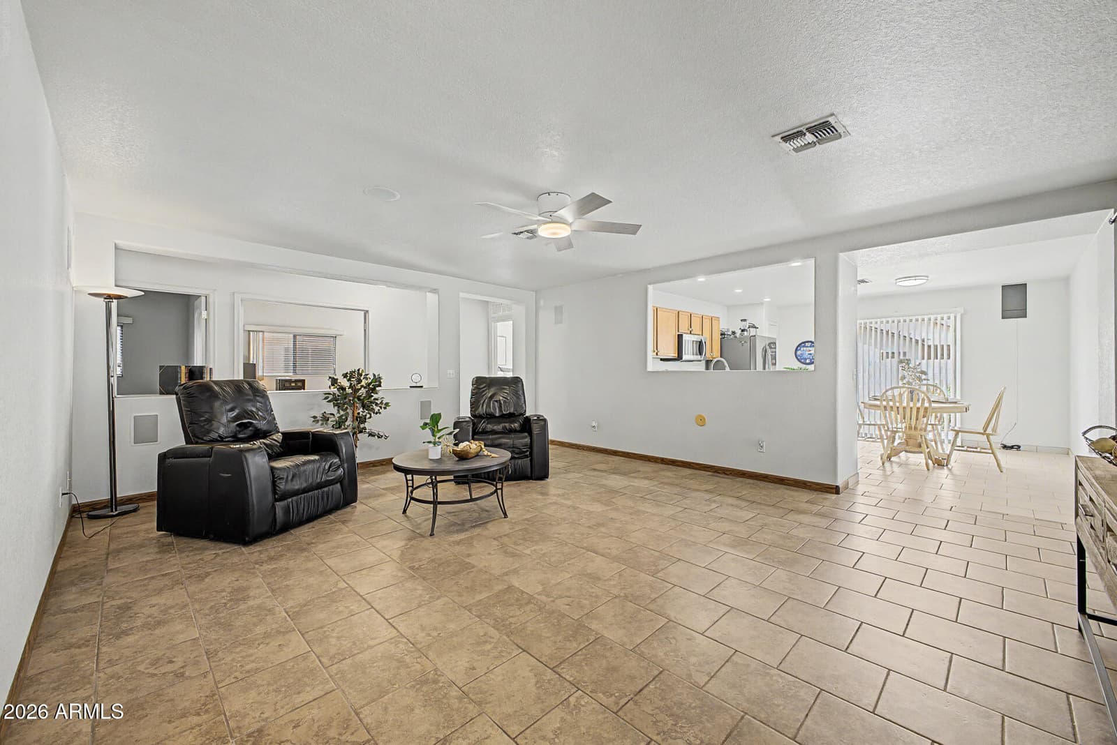 3046 W CASINO Avenue, Phoenix, AZ 85083 — photo 5 of 26