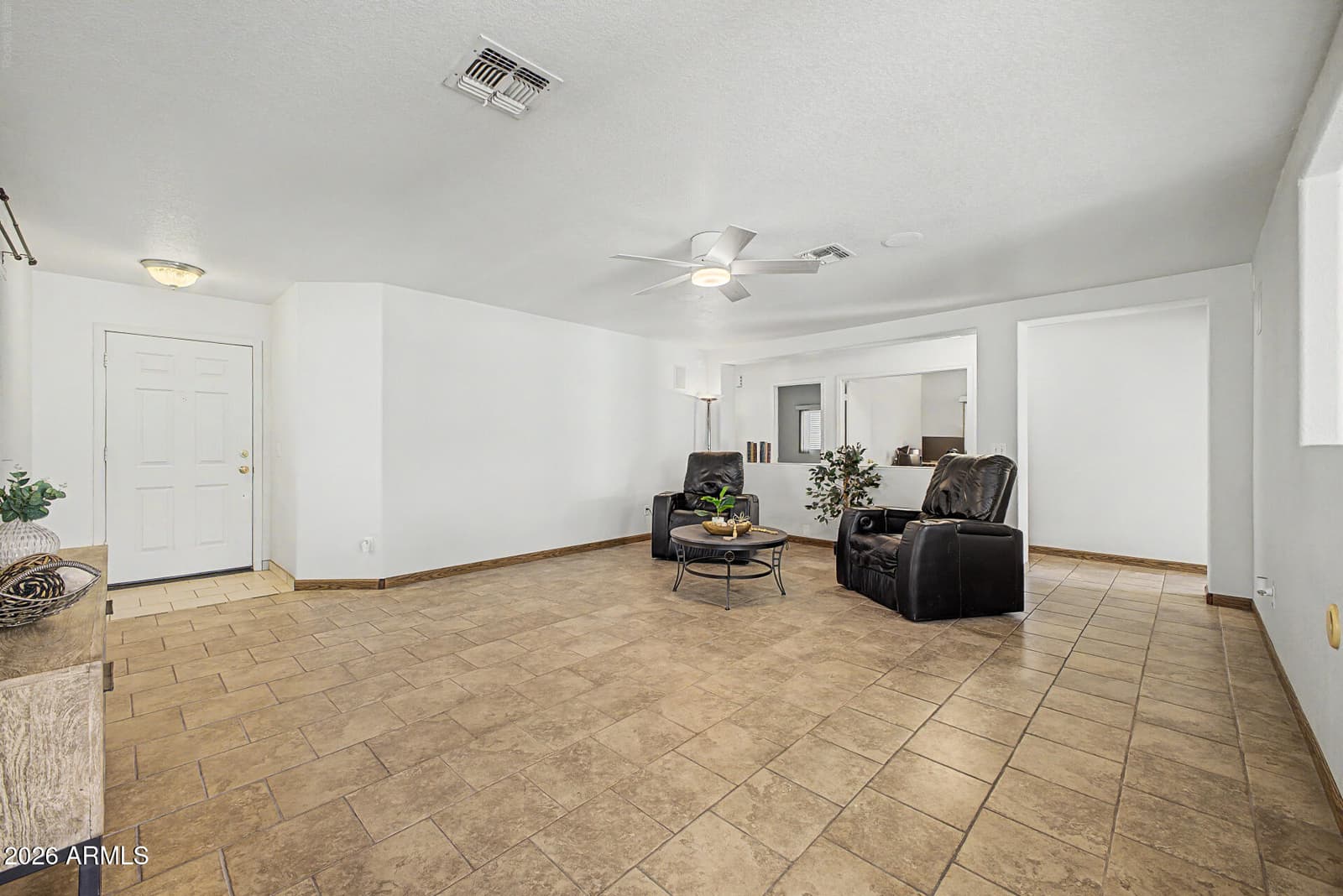 3046 W CASINO Avenue, Phoenix, AZ 85083 — photo 6 of 26