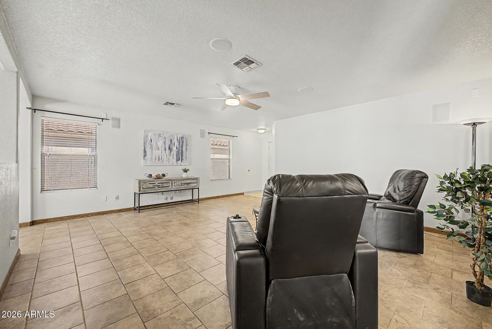 3046 W CASINO Avenue, Phoenix, AZ 85083 — photo 7 of 26