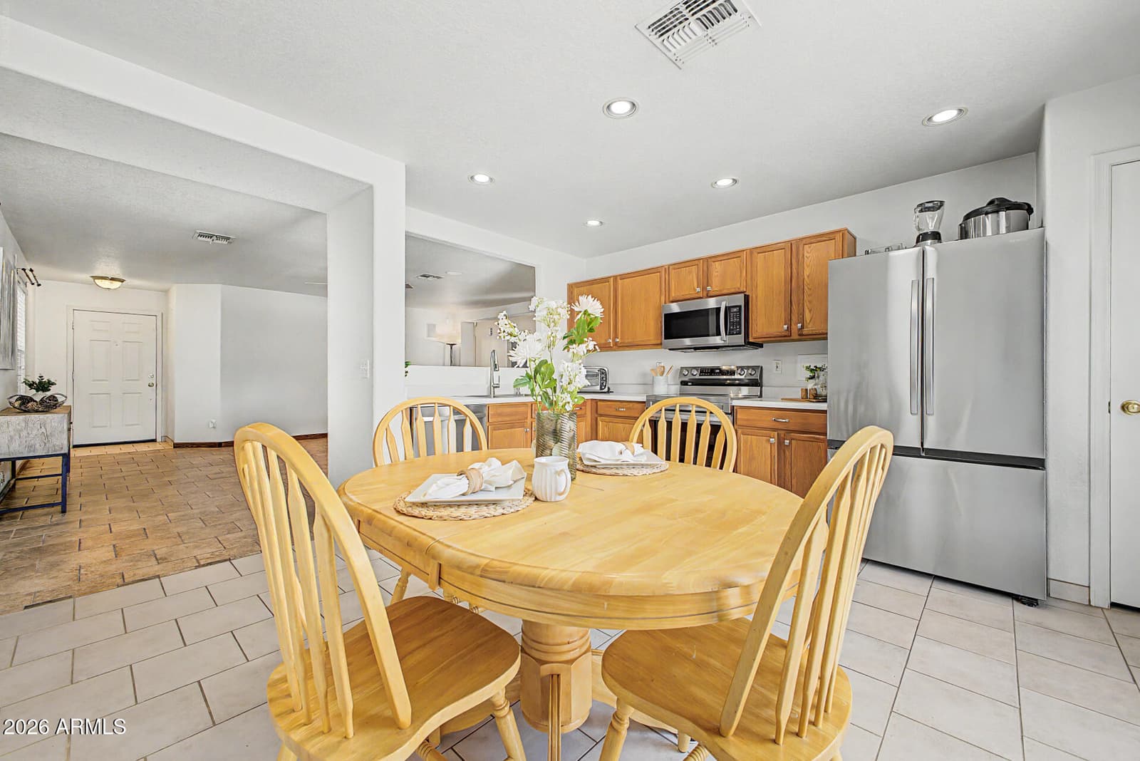 3046 W CASINO Avenue, Phoenix, AZ 85083 — photo 9 of 26