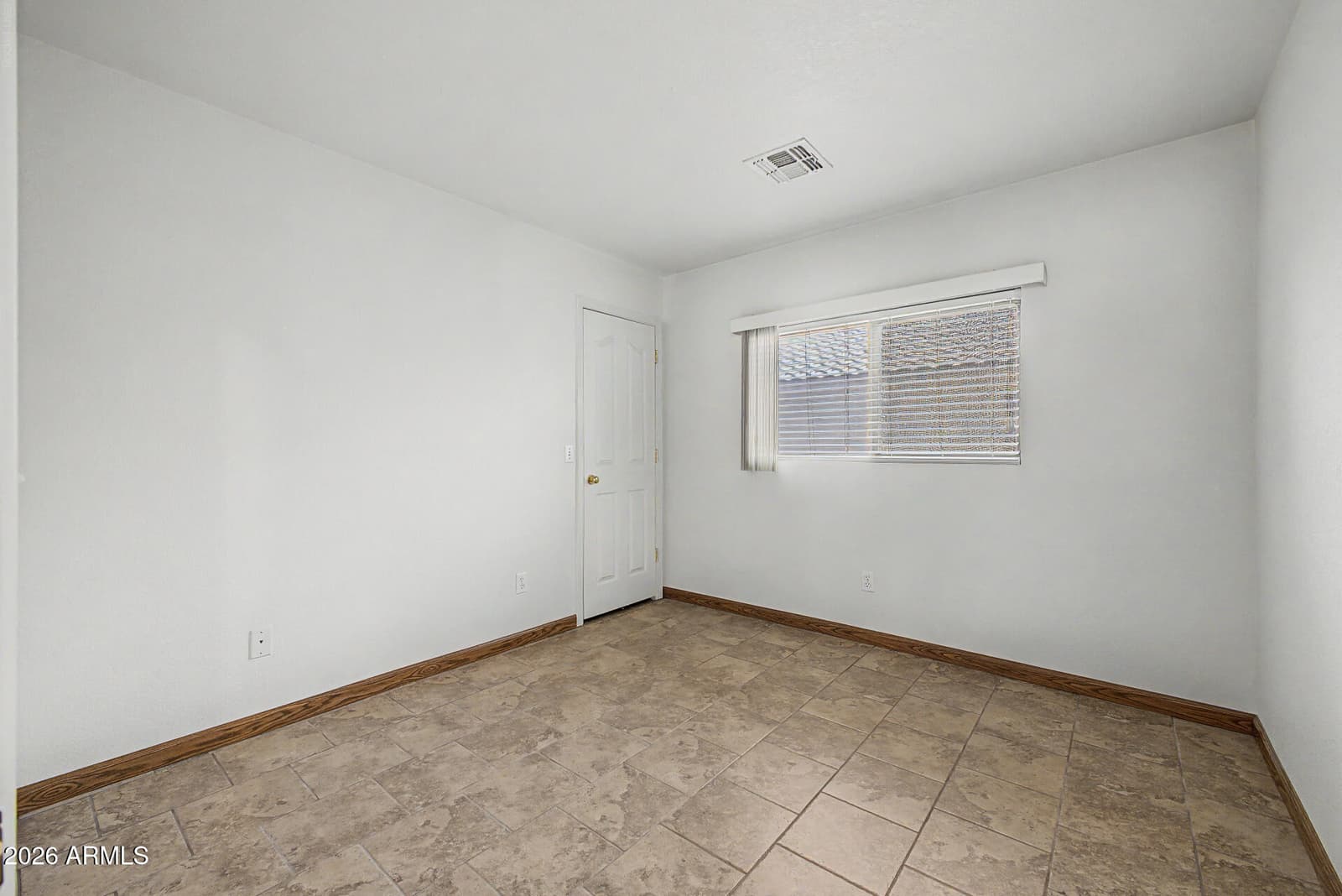 3046 W CASINO Avenue, Phoenix, AZ 85083 — photo 17 of 26