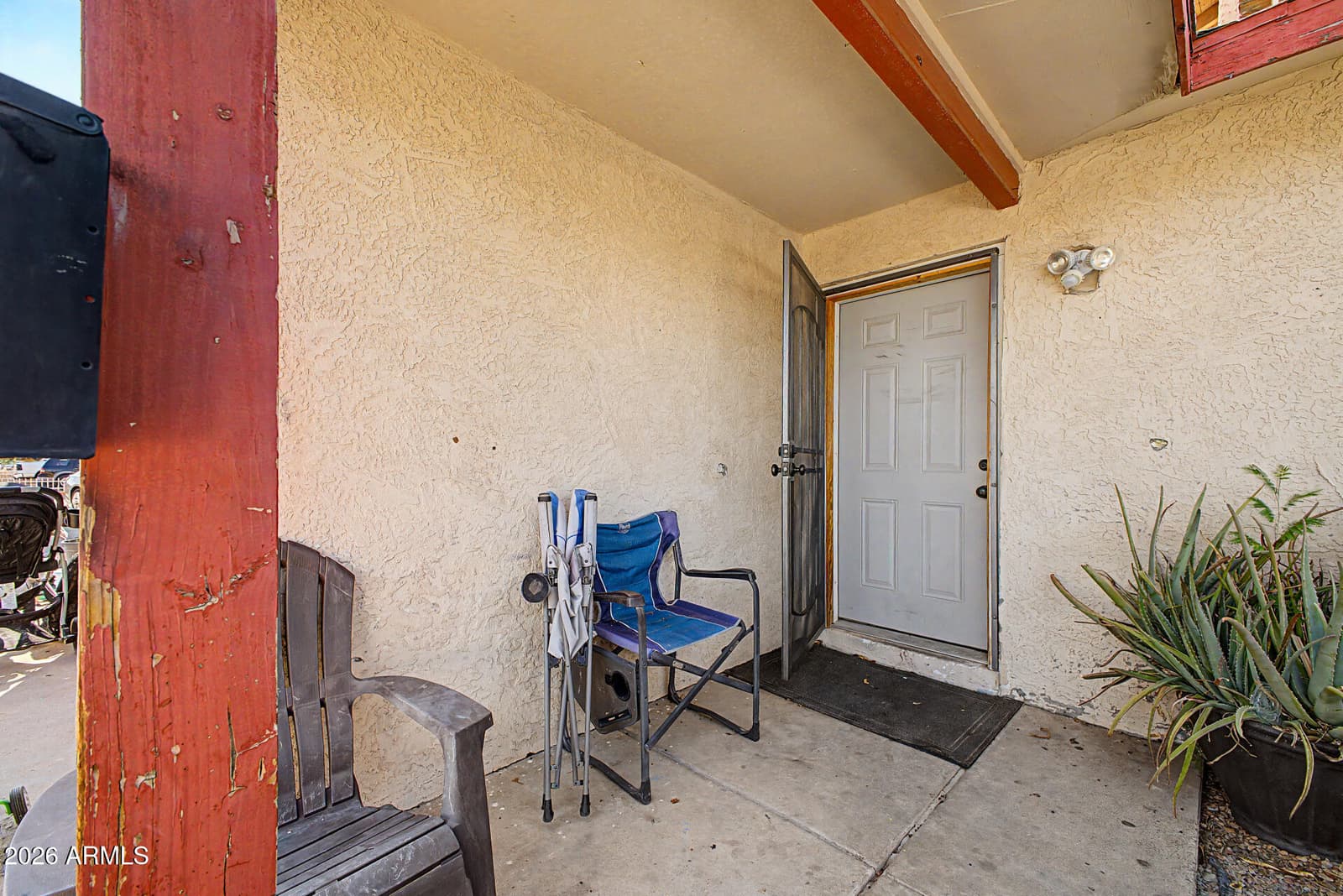 6014 W PINCHOT Avenue, Phoenix, AZ 85033 — photo 4 of 23
