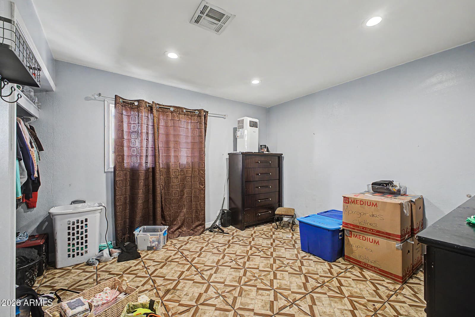 6014 W PINCHOT Avenue, Phoenix, AZ 85033 — photo 13 of 23