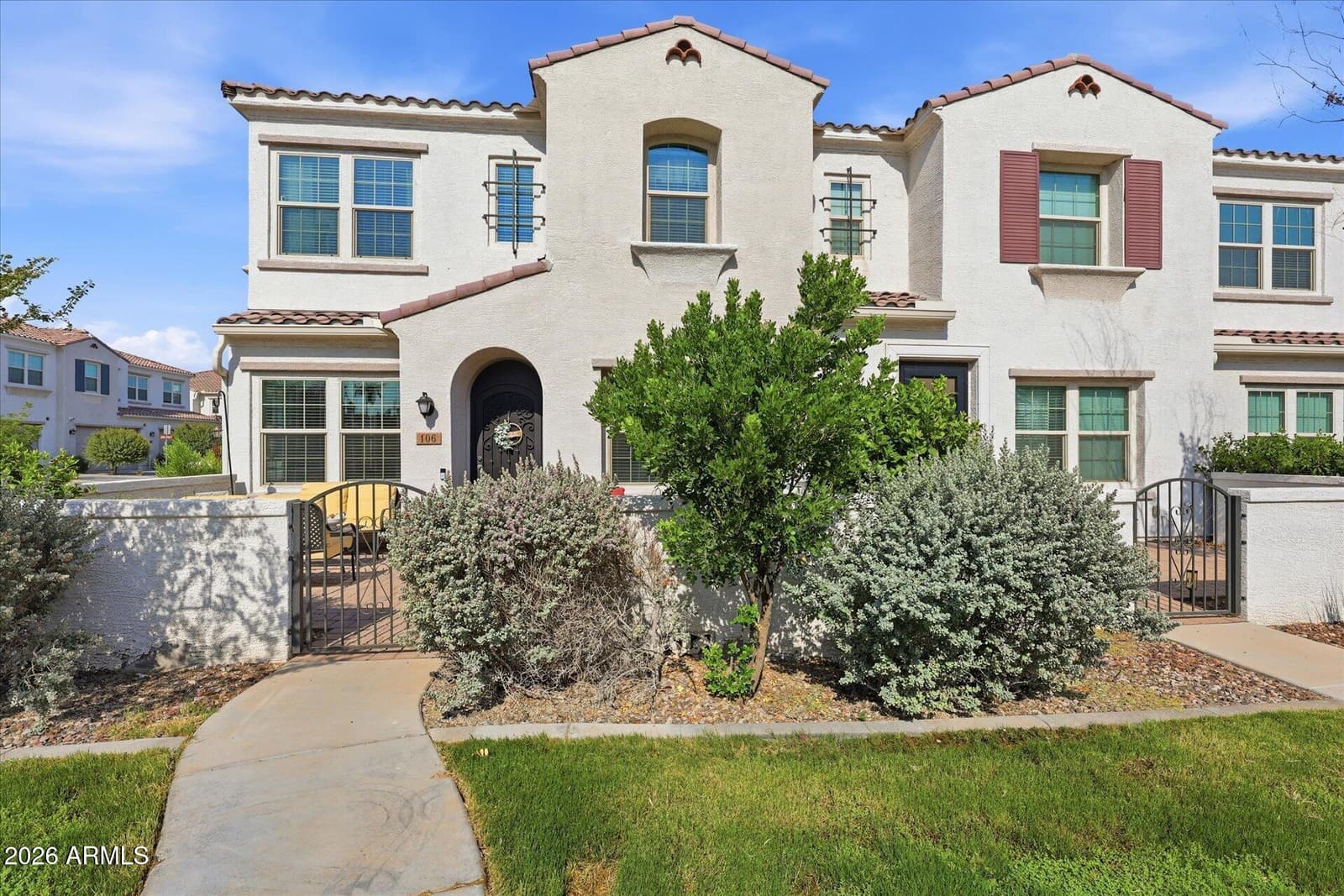 4077 S SABRINA Drive 106, Chandler, AZ 85248 — photo 1 of 51