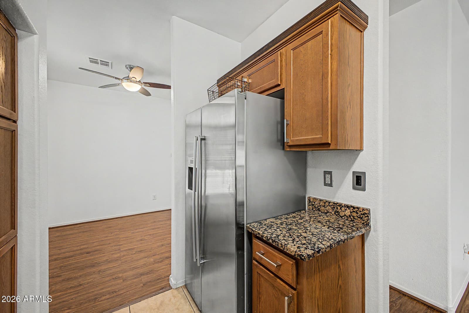 2725 E MINE CREEK Road 1072, Phoenix, AZ 85024 — photo 12 of 69