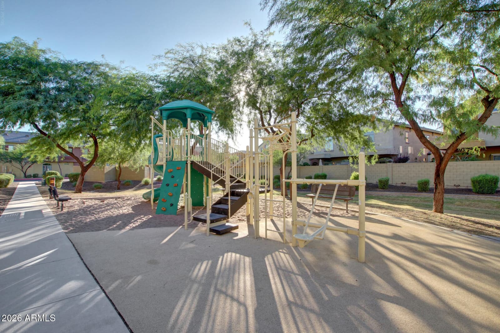 2725 E MINE CREEK Road 1072, Phoenix, AZ 85024 — photo 48 of 69
