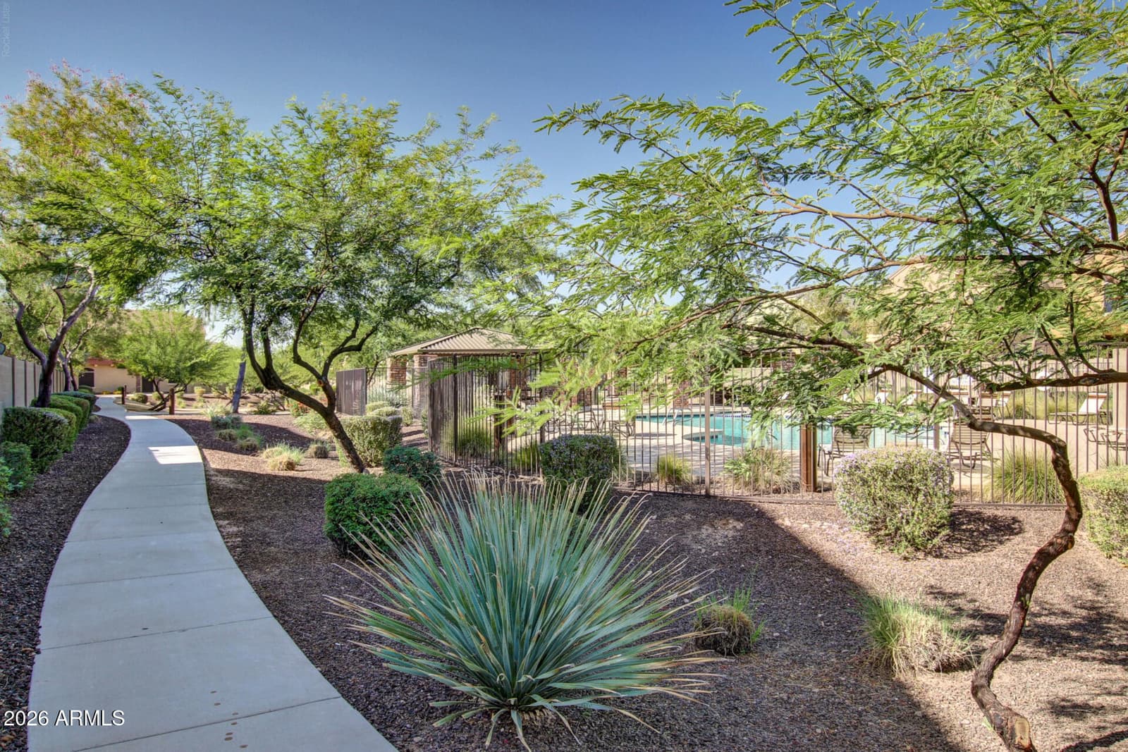 2725 E MINE CREEK Road 1072, Phoenix, AZ 85024 — photo 60 of 69