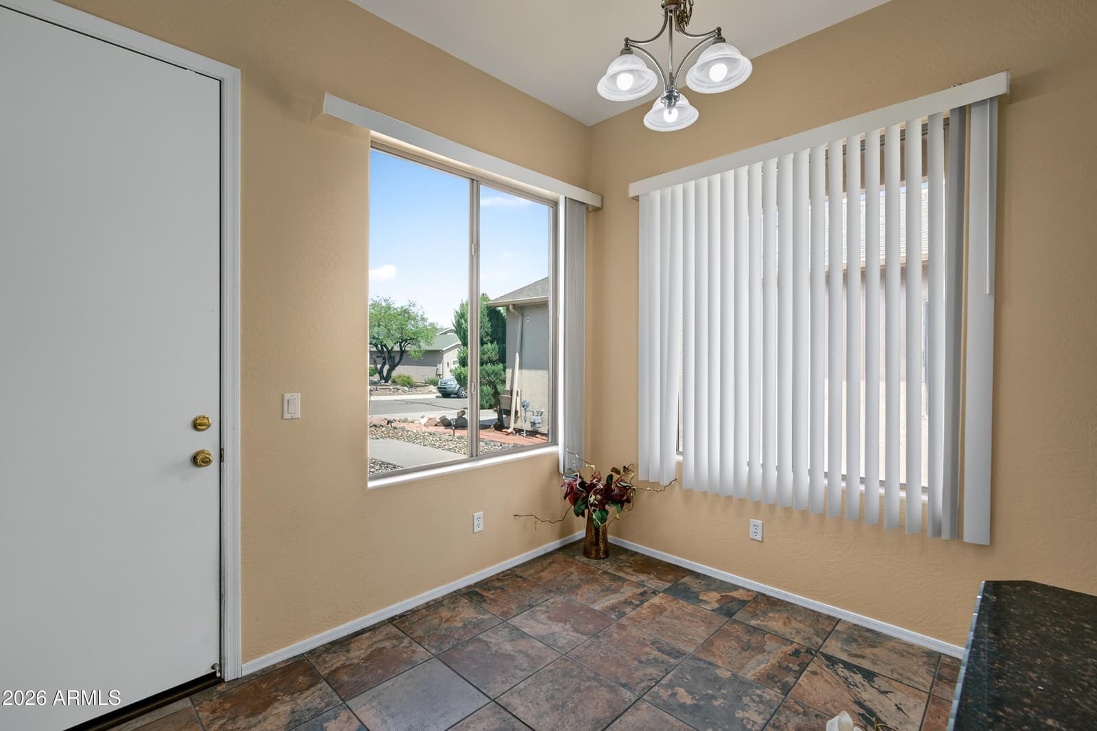 638 S ELK RIDGE Drive, Camp Verde, AZ 86322 — photo 11 of 34