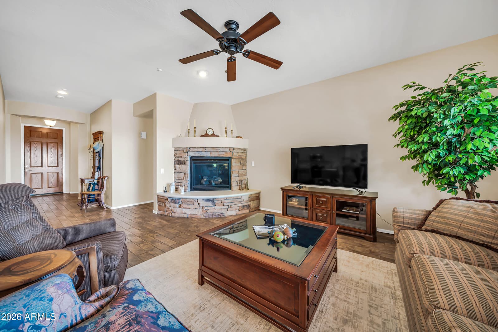 3353 W Inspiration Drive, Phoenix, AZ 85086 — photo 2 of 32