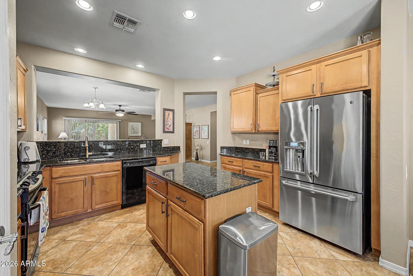 10947 E SYLVAN Avenue, Mesa, AZ 85212 — photo 9 of 36