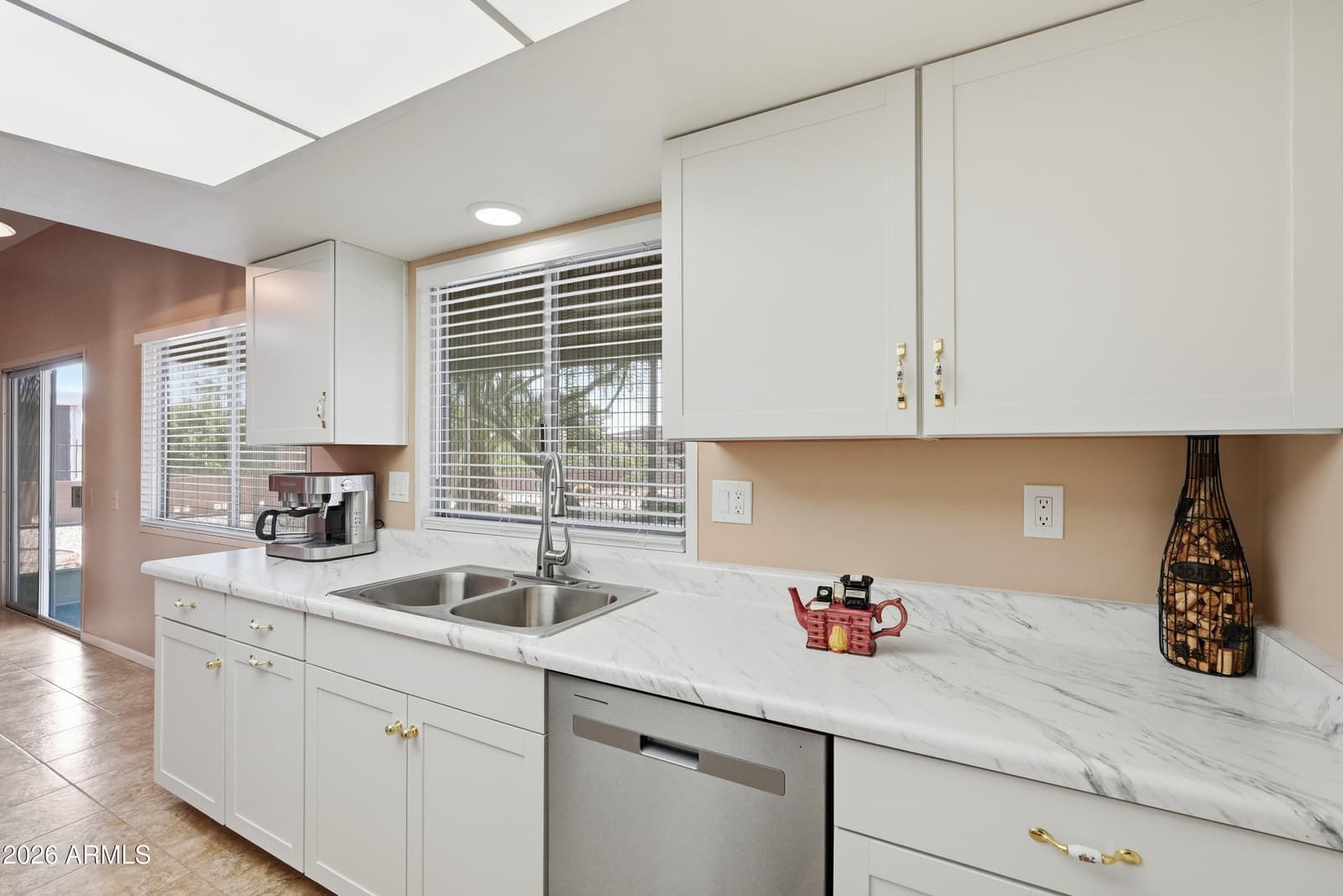 10709 W MIMOSA Drive, Sun City, AZ 85373 — photo 15 of 42