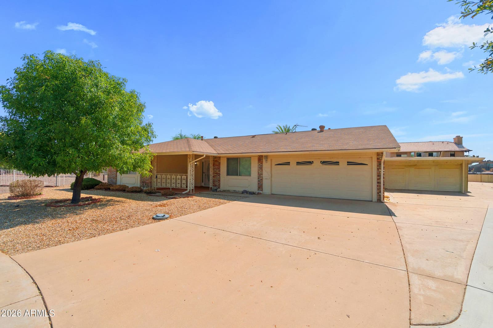 14215 N BOSWELL Boulevard, Sun City, AZ 85351 — photo 2 of 39