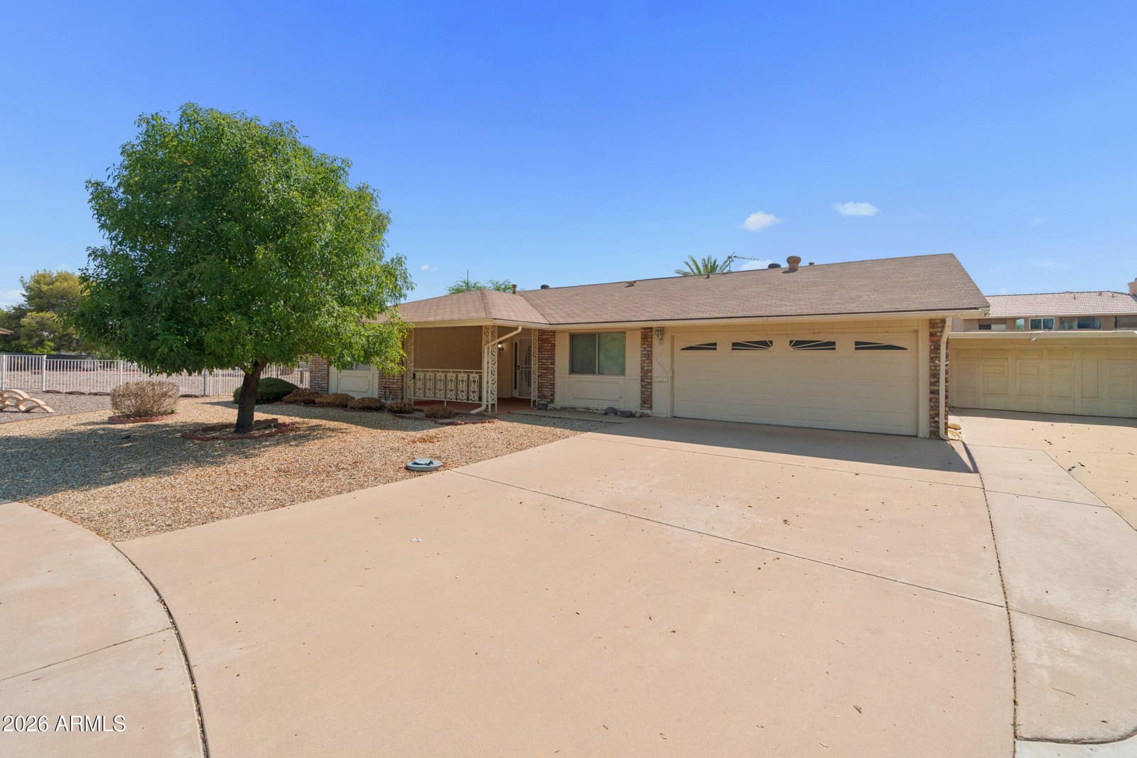 14215 N BOSWELL Boulevard, Sun City, AZ 85351 — photo 7 of 39