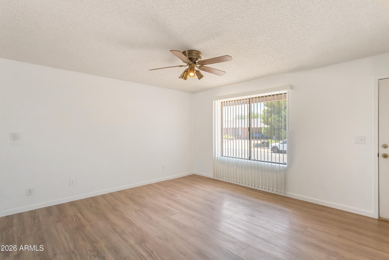 1179 ACACIA Drive, Sierra Vista, AZ 85635 — photo 8 of 33
