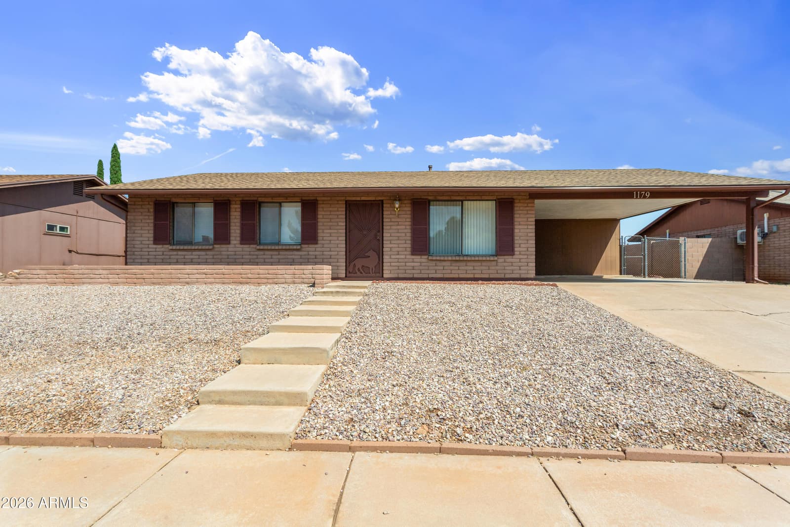 1179 ACACIA Drive, Sierra Vista, AZ 85635 — photo 1 of 33