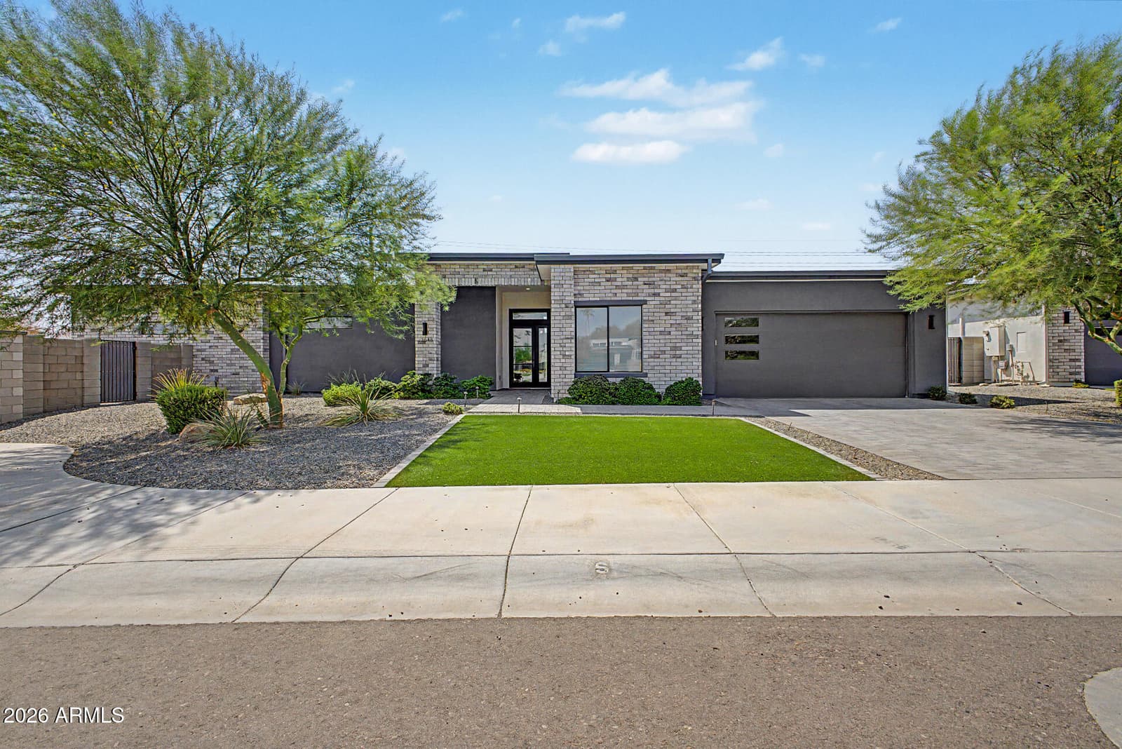 13648 N 88TH Place, Scottsdale, AZ 85260 — photo 1 of 51
