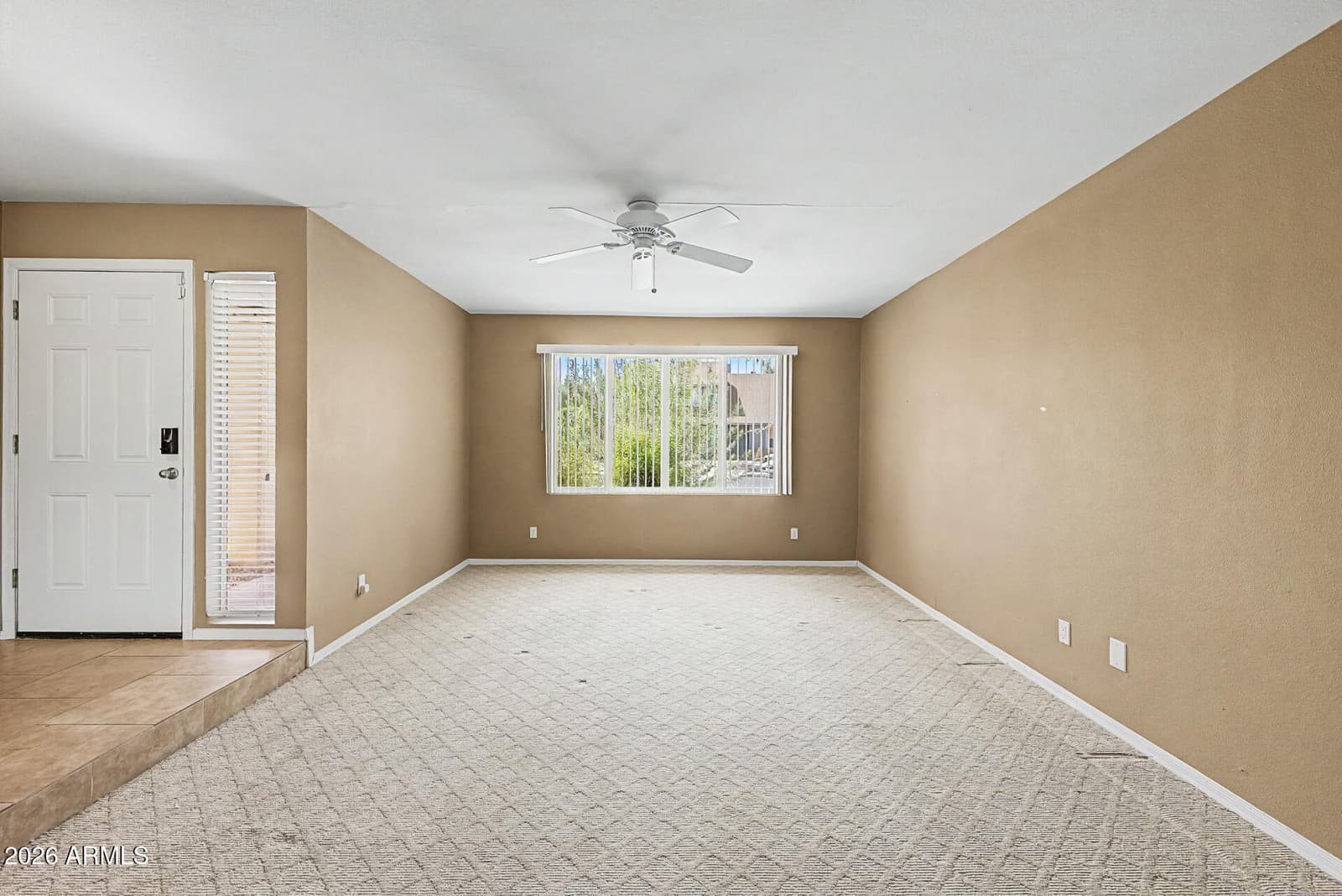1048 W NIDO Avenue, Mesa, AZ 85210 — photo 5 of 31