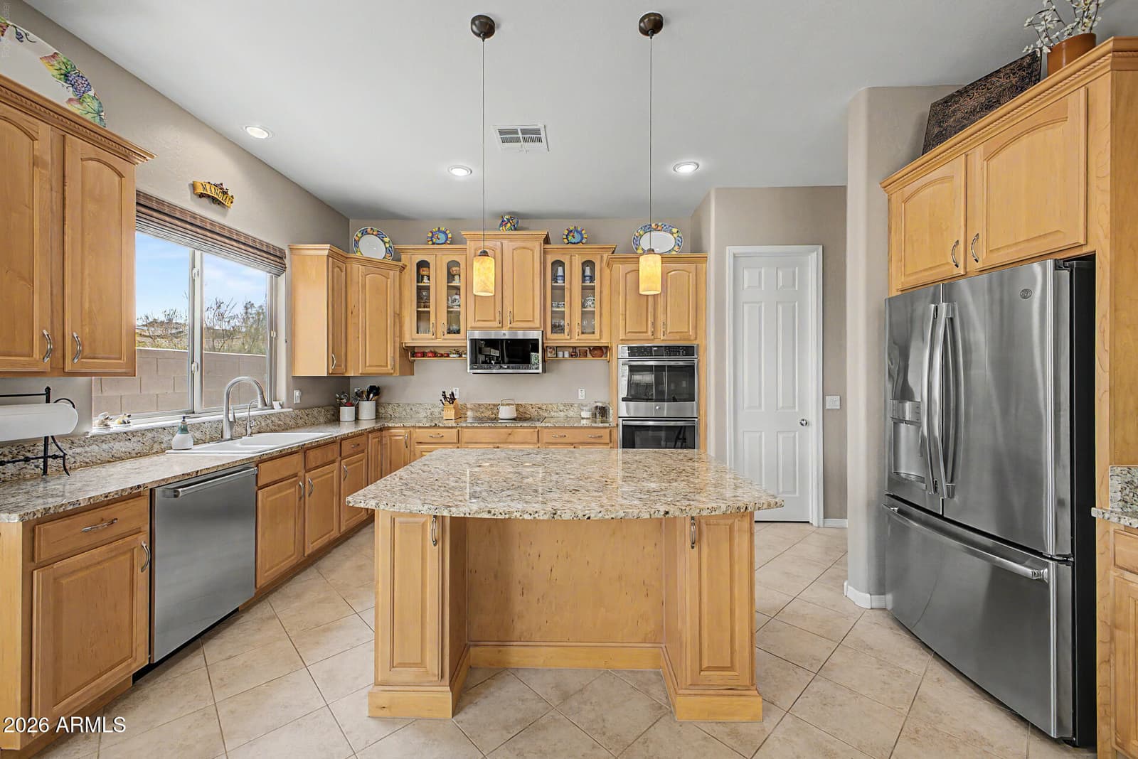 17836 W PASEO Way, Goodyear, AZ 85338 — photo 13 of 94
