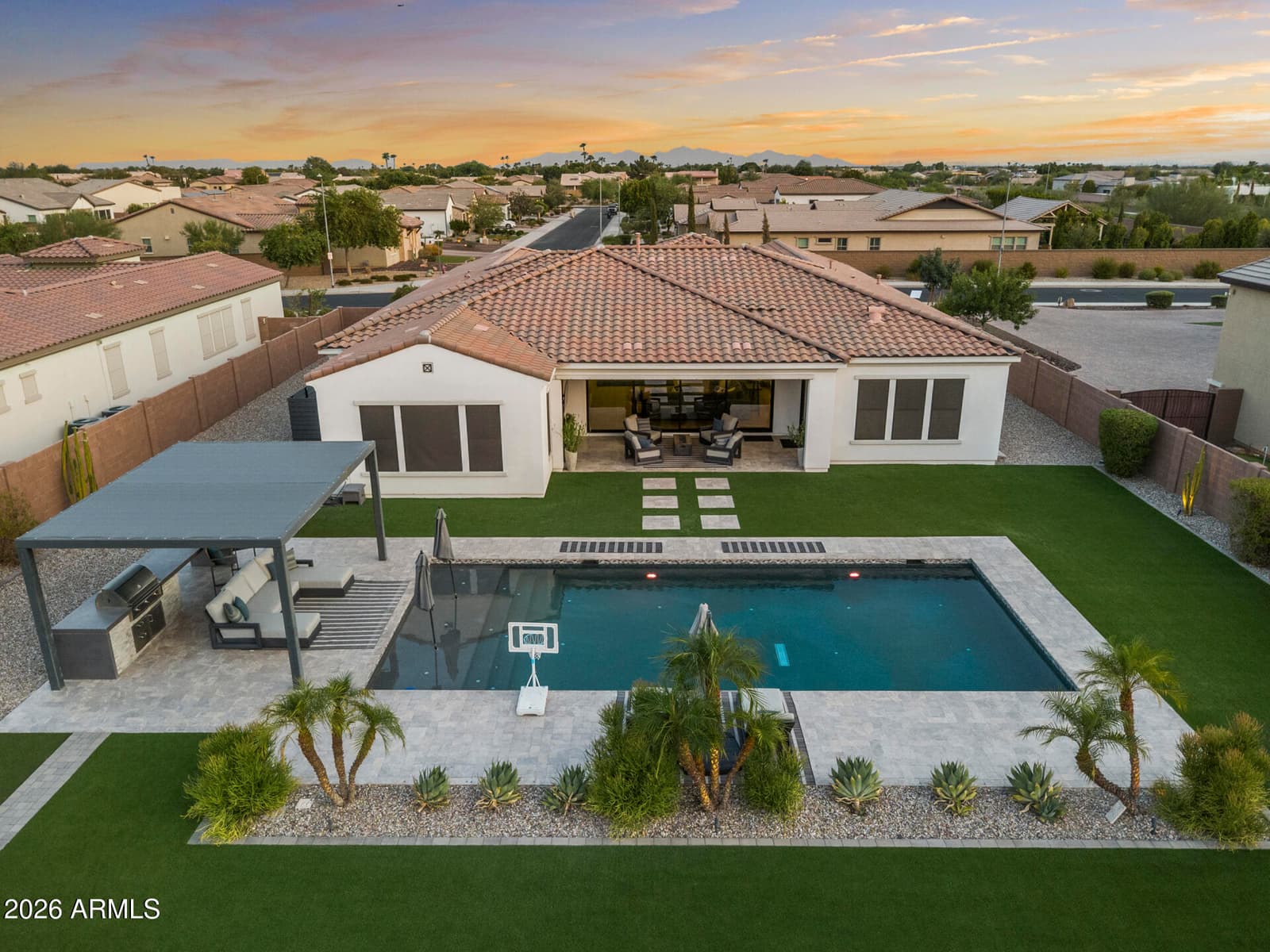 9662 W JJ RANCH Road, Peoria, AZ 85383 — photo 10 of 99