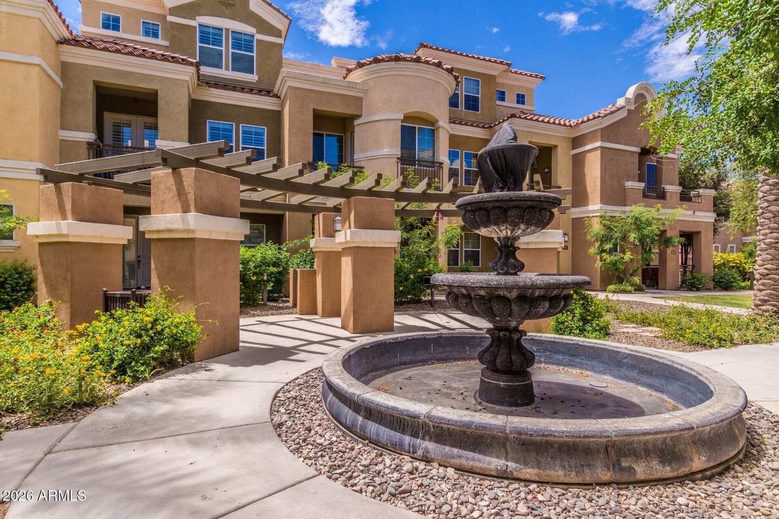 121 N CALIFORNIA Street 17, Chandler, AZ 85225 — photo 31 of 33