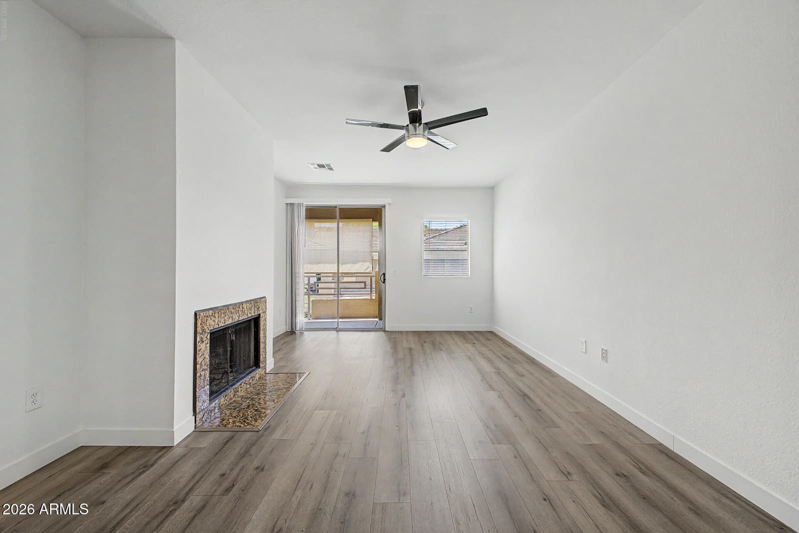 1411 E ORANGEWOOD Avenue 205, Phoenix, AZ 85020 — photo 5 of 41