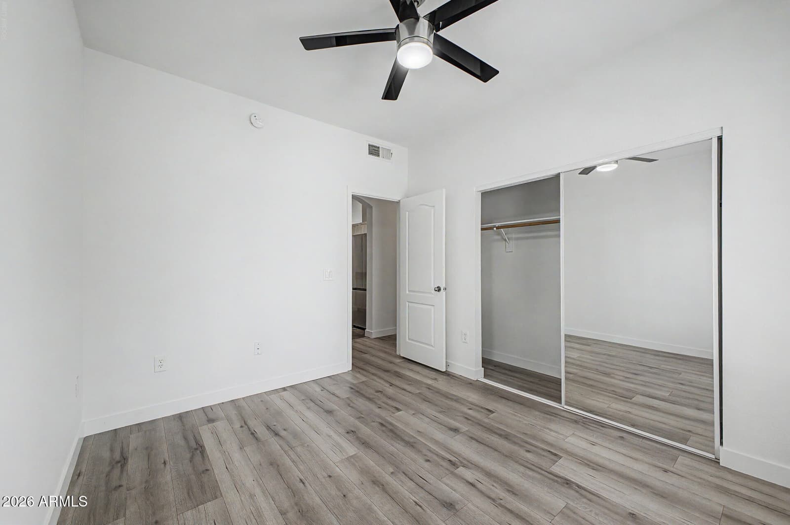 1411 E ORANGEWOOD Avenue 205, Phoenix, AZ 85020 — photo 21 of 41