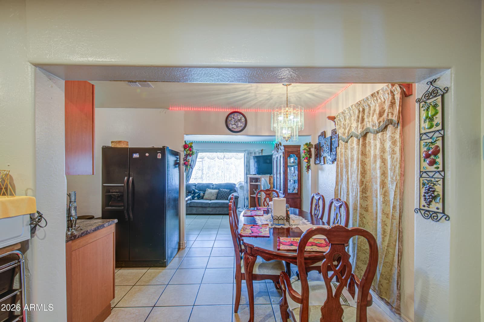 122 W GROVE Street, Phoenix, AZ 85041 — photo 12 of 39