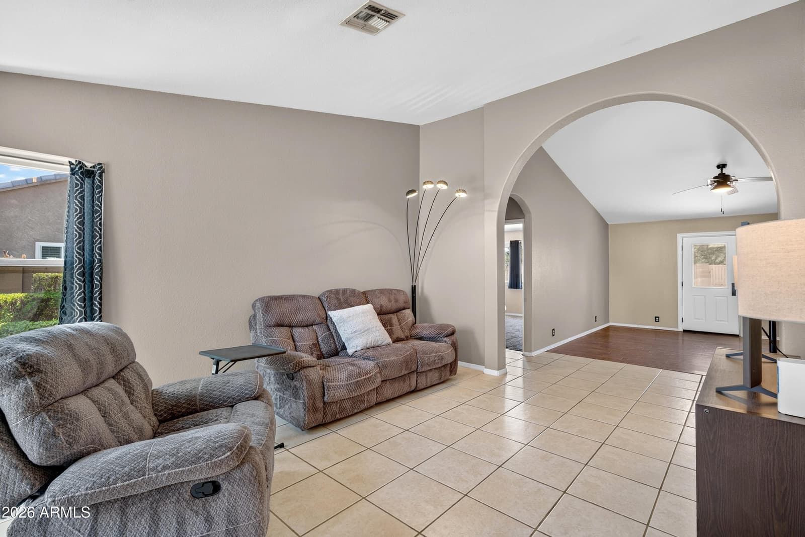 2155 E SHERRI Drive, Gilbert, AZ 85296 — photo 7 of 59