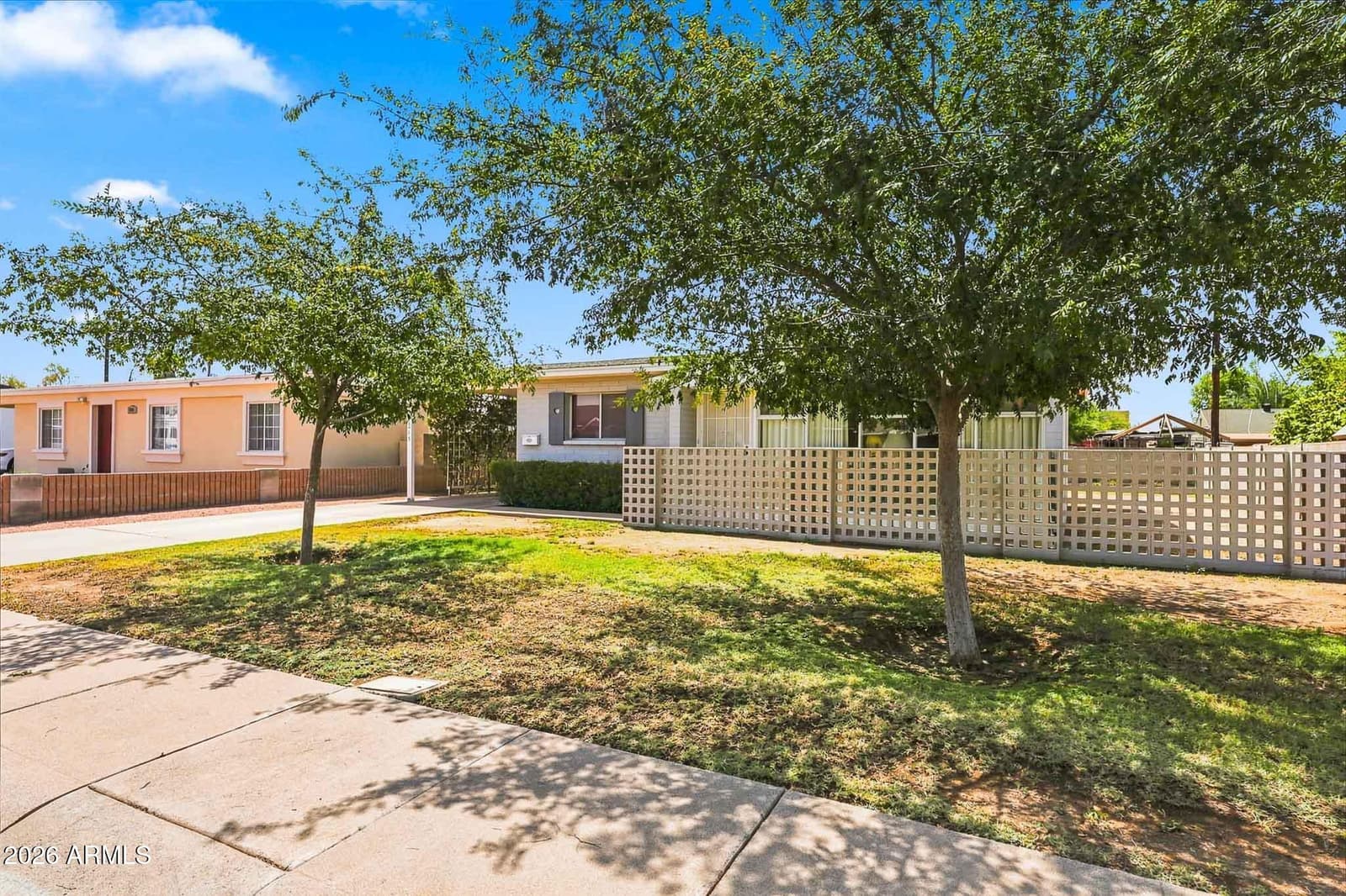 7015 W Wolf Street, Phoenix, AZ 85033 — photo 2 of 25