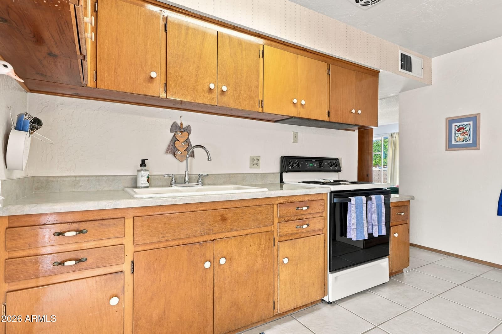 7015 W Wolf Street, Phoenix, AZ 85033 — photo 14 of 25