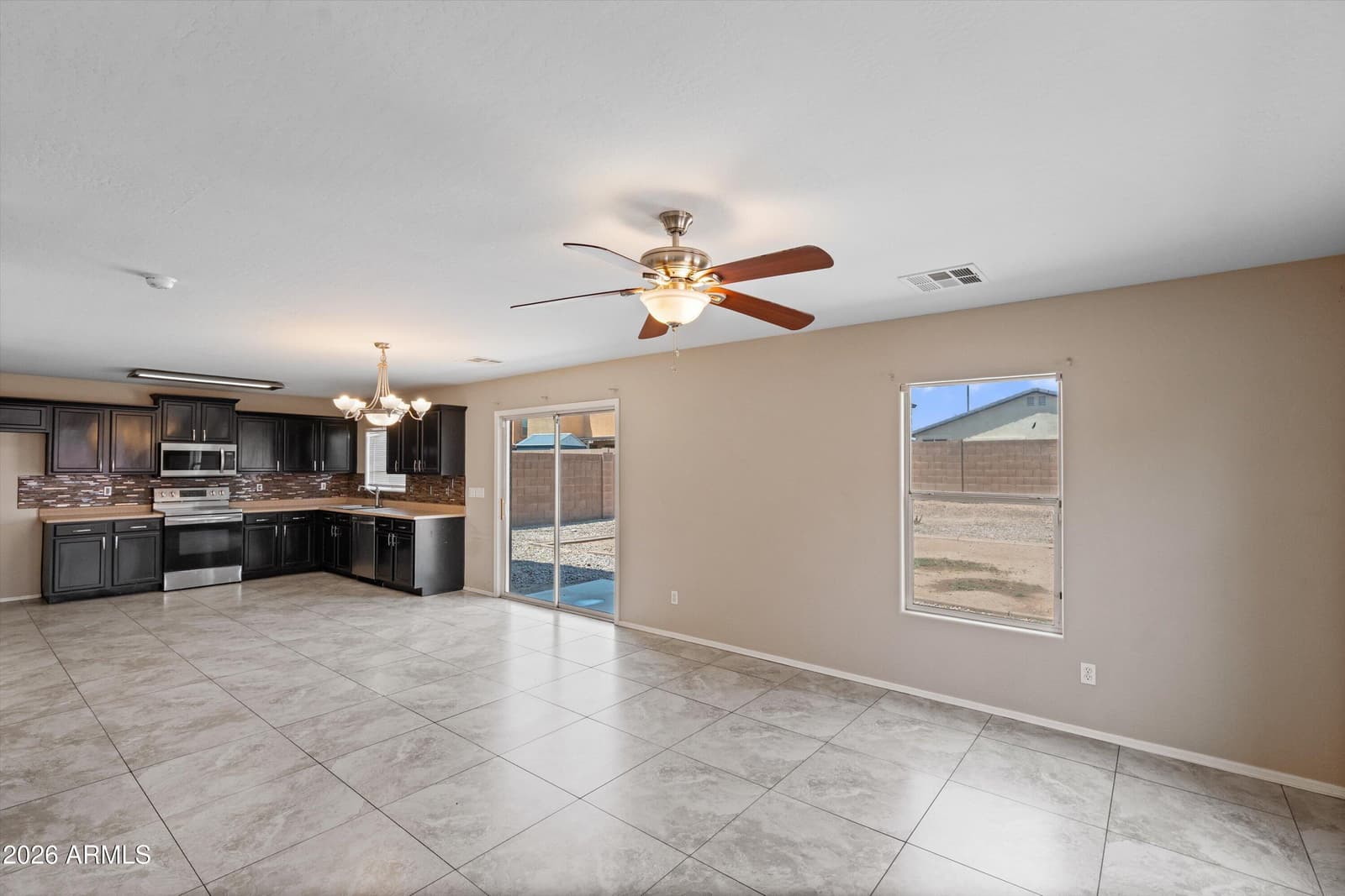 25212 W CRANSTON Place, Buckeye, AZ 85326 — photo 8 of 35