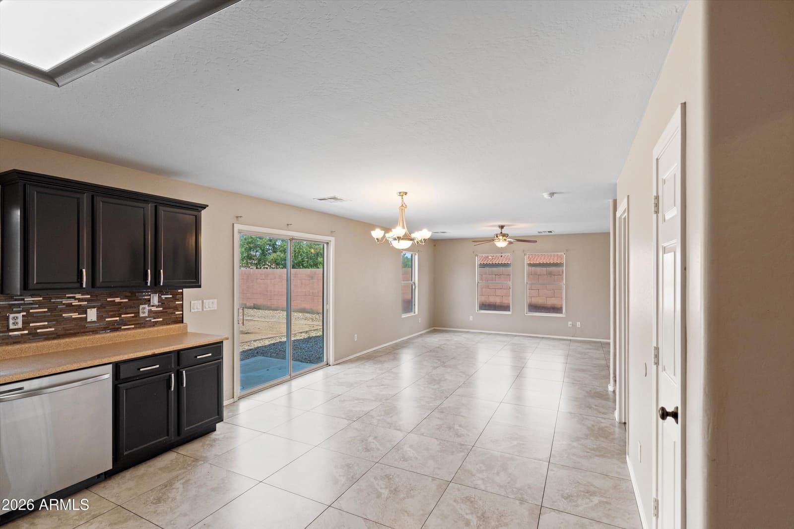 25212 W CRANSTON Place, Buckeye, AZ 85326 — photo 14 of 35