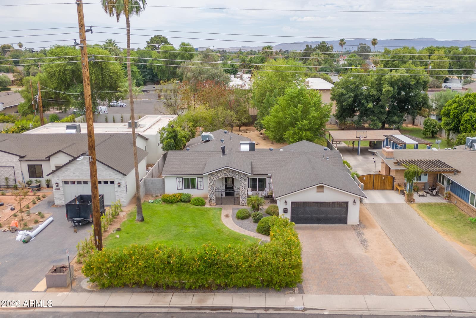 4025 E OSBORN Road, Phoenix, AZ 85018 — photo 3 of 44