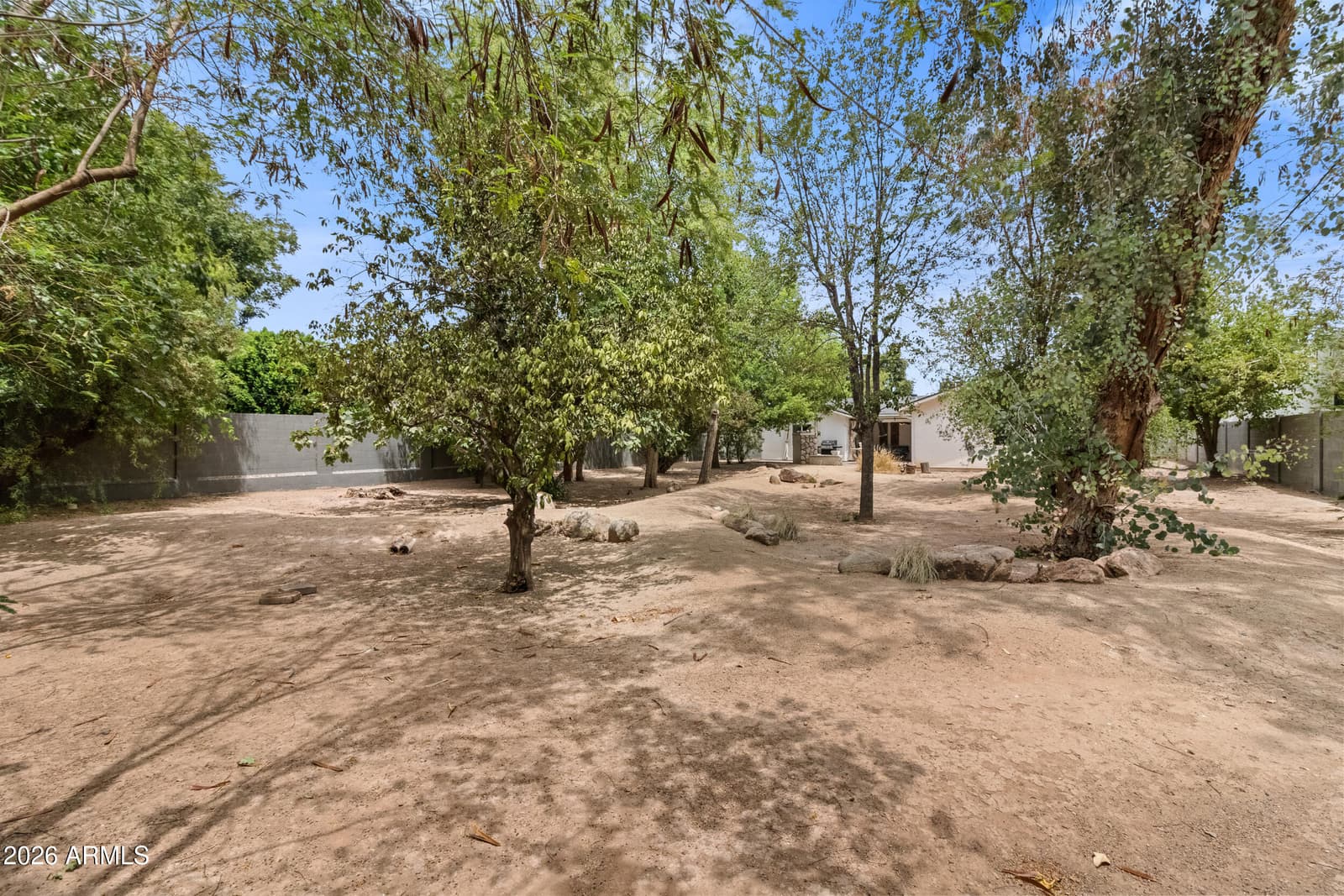 4025 E OSBORN Road, Phoenix, AZ 85018 — photo 40 of 44