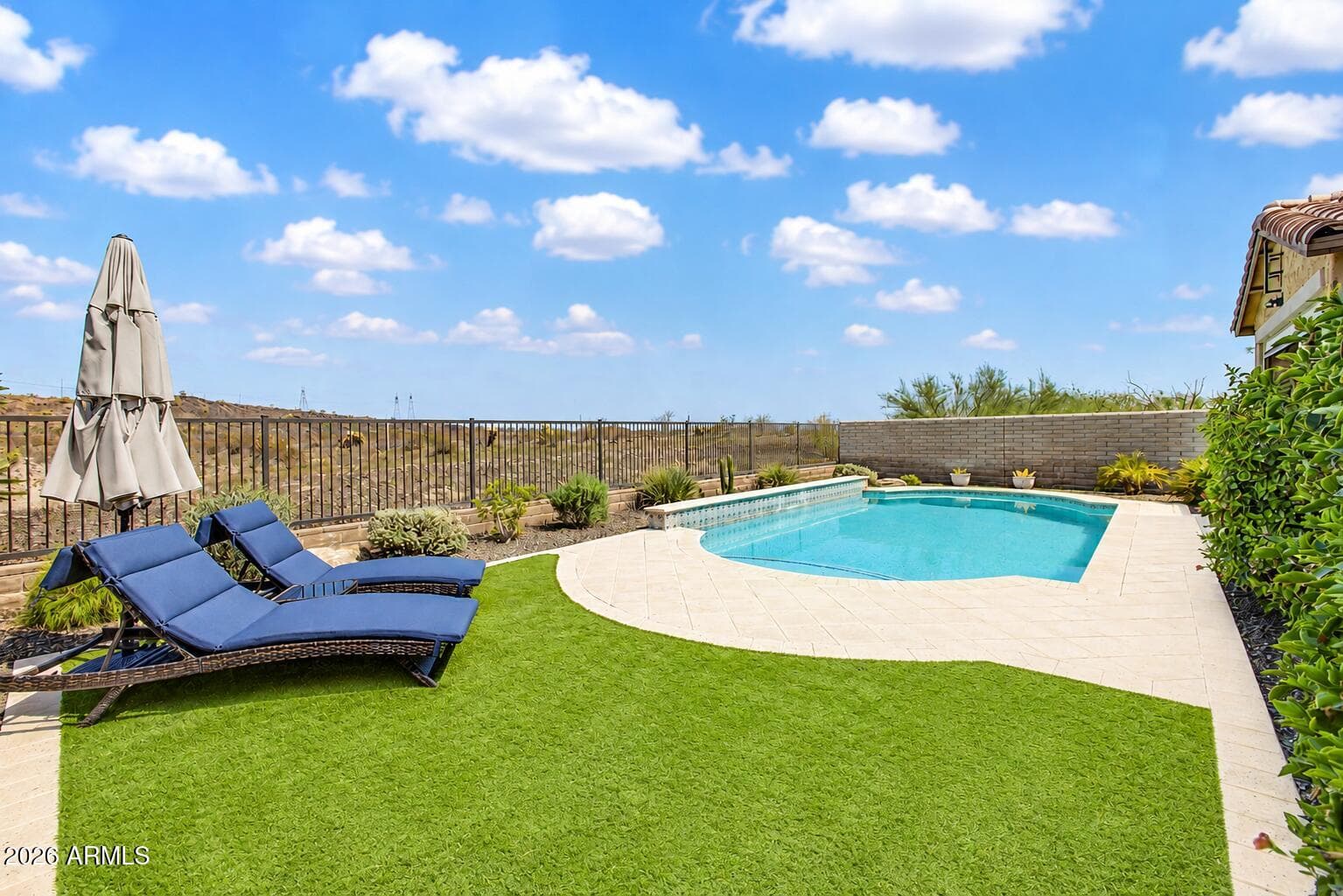 30137 N 115TH Drive, Peoria, AZ 85383 — photo 4 of 32