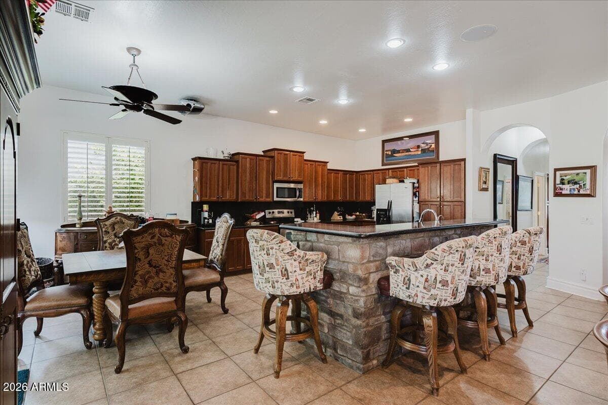 6583 S TERESA Drive, Chandler, AZ 85249 — photo 13 of 33