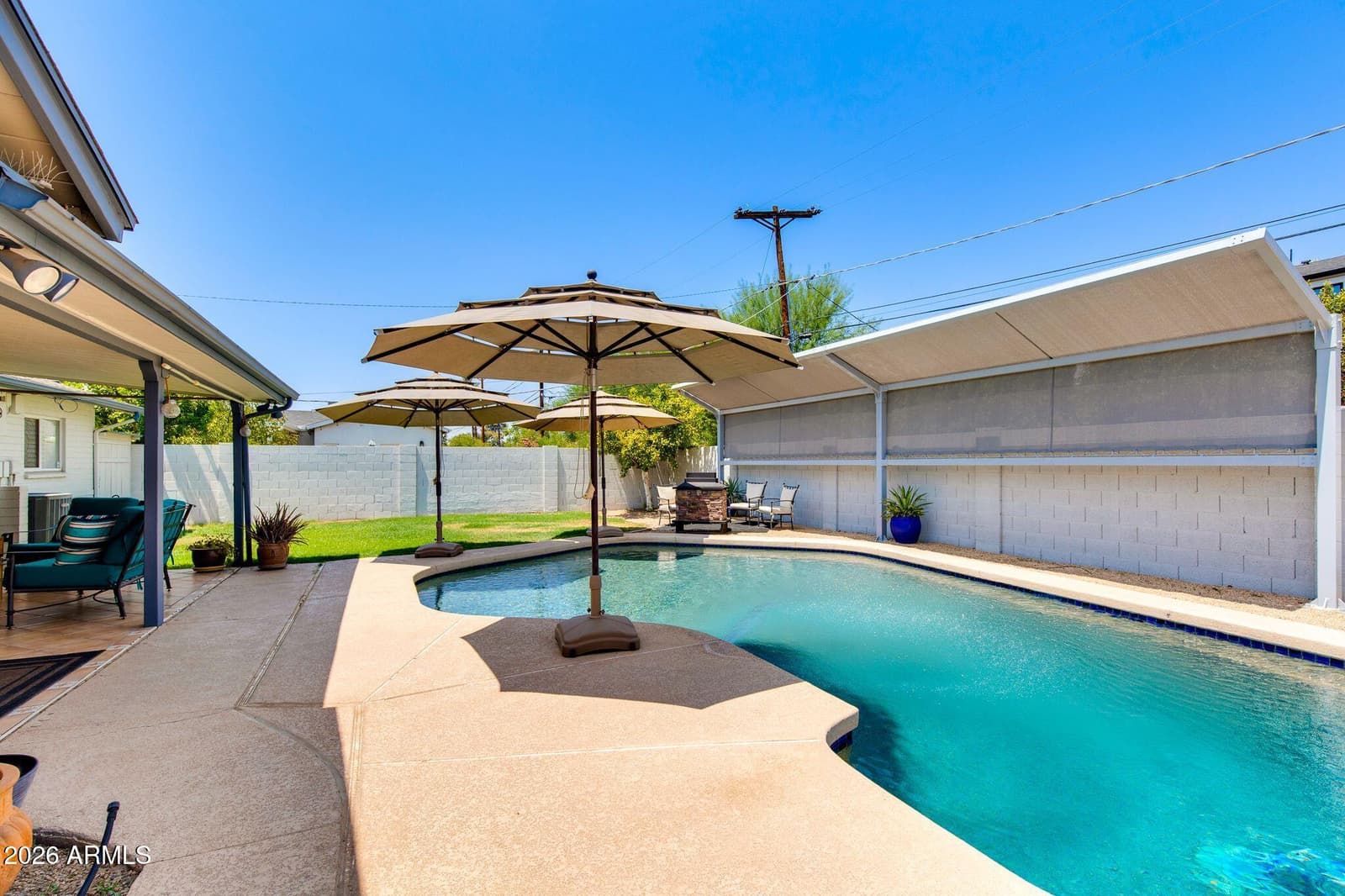 3418 E ROMA Avenue, Phoenix, AZ 85018 — photo 5 of 15