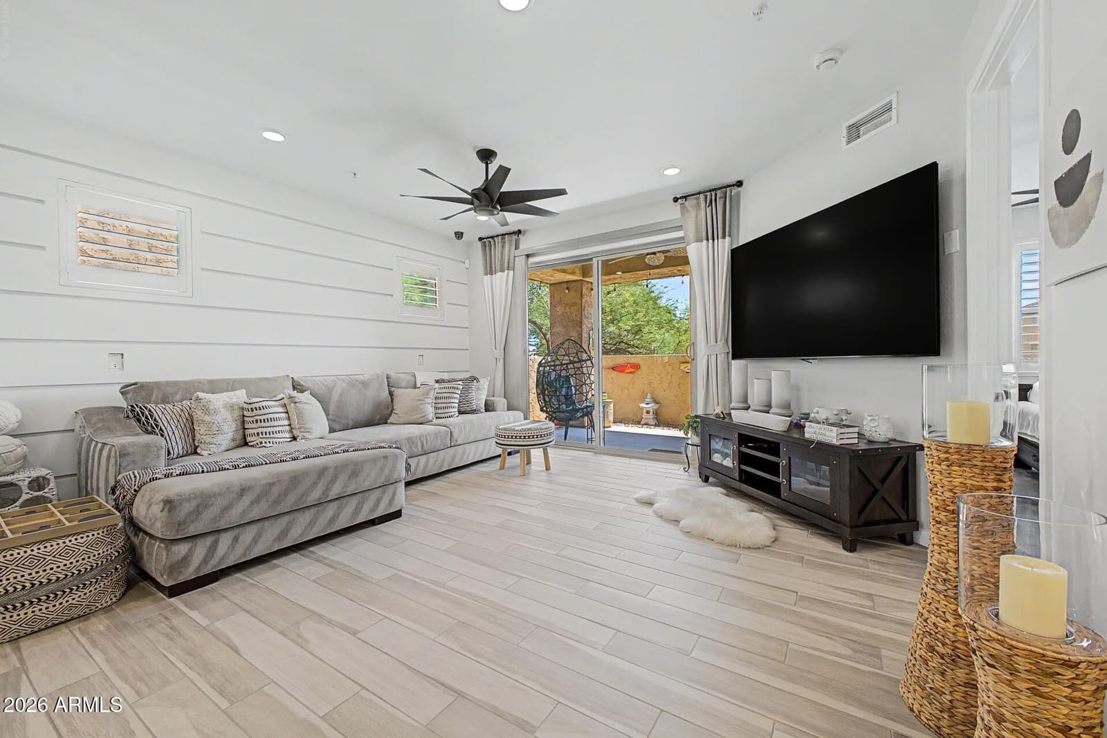 250 W QUEEN CREEK Road 145, Chandler, AZ 85248 — photo 2 of 32