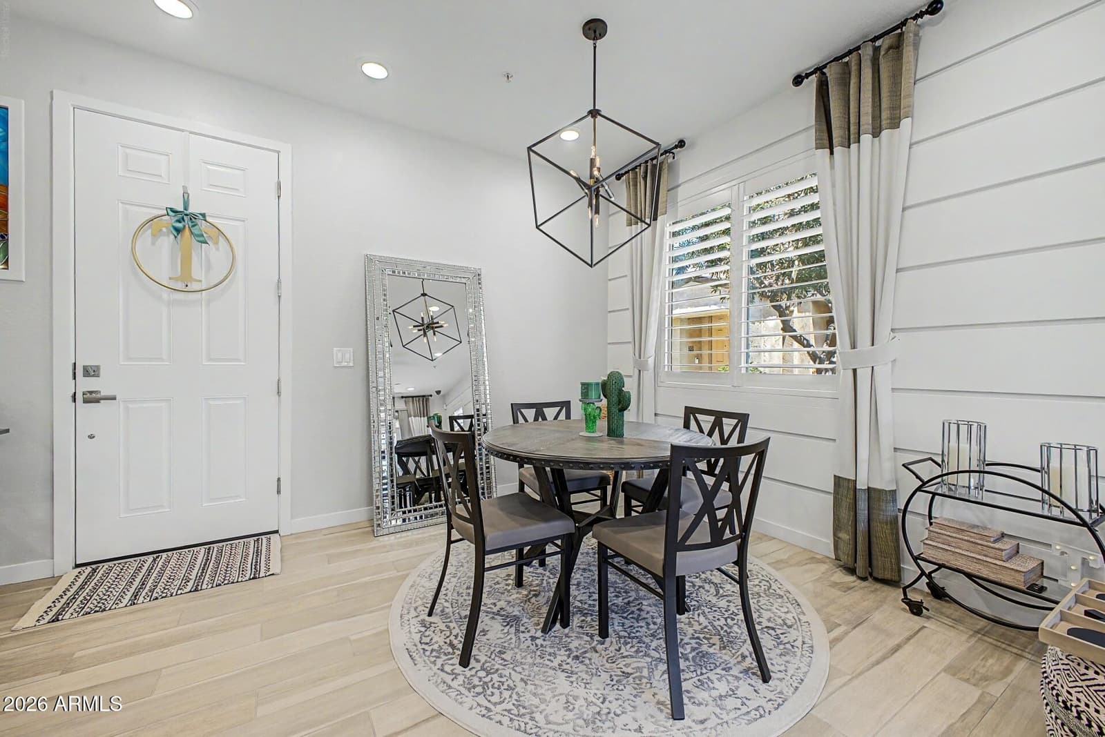 250 W QUEEN CREEK Road 145, Chandler, AZ 85248 — photo 7 of 32