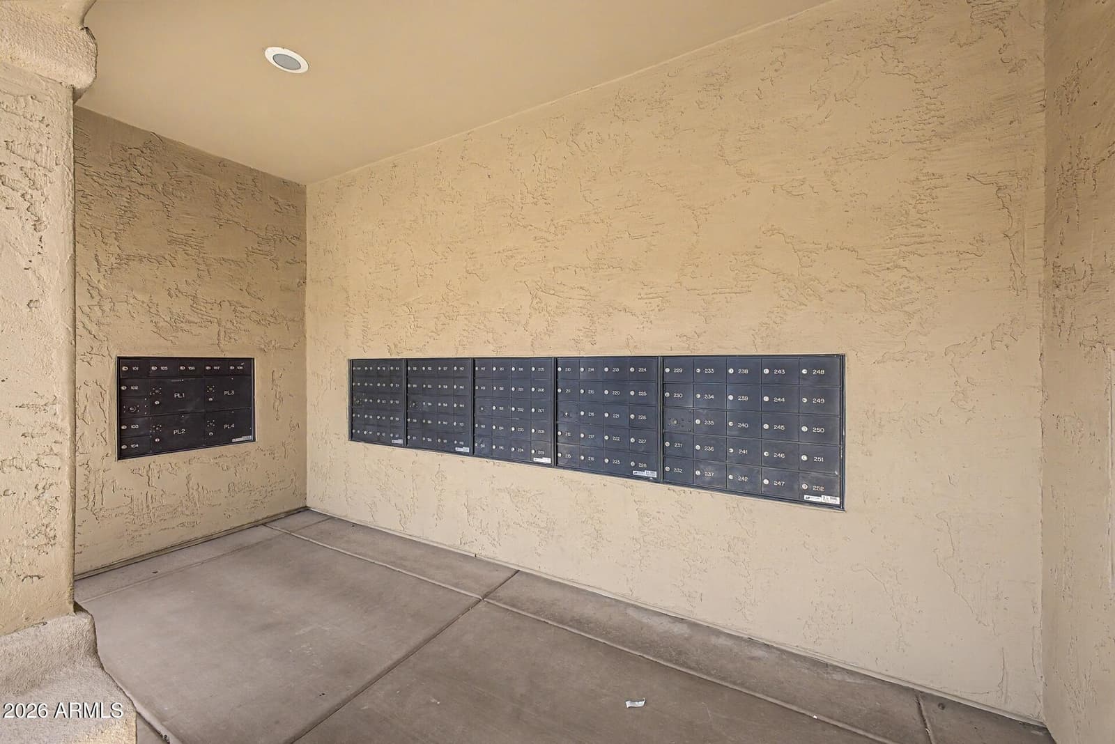 250 W QUEEN CREEK Road 145, Chandler, AZ 85248 — photo 28 of 32