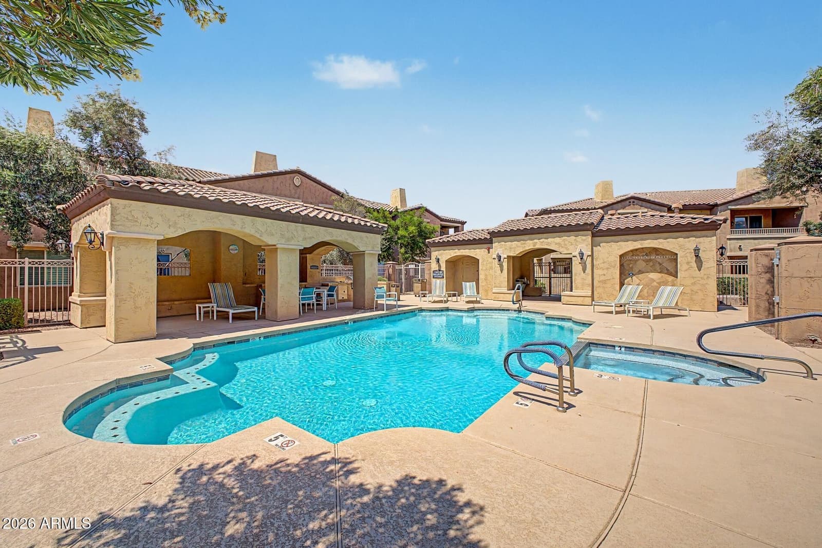 250 W QUEEN CREEK Road 145, Chandler, AZ 85248 — photo 31 of 32