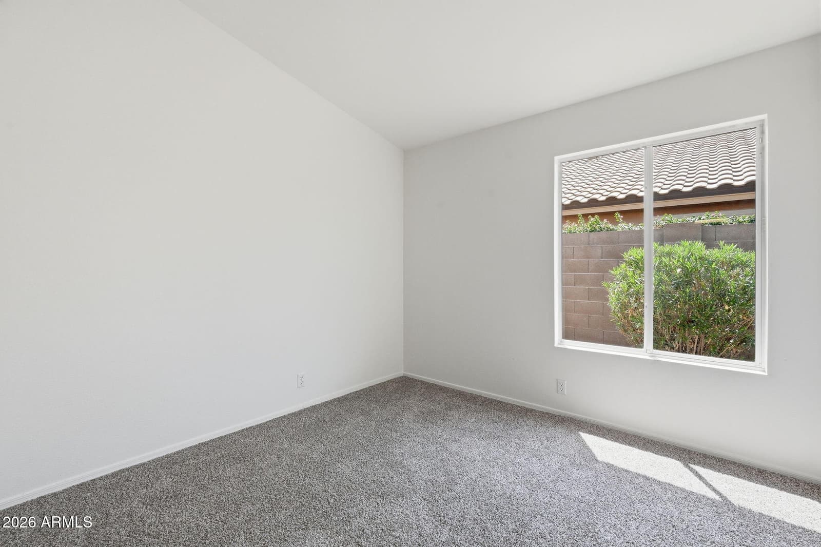 972 E CONSTITUTION Drive, Chandler, AZ 85225 — photo 17 of 37