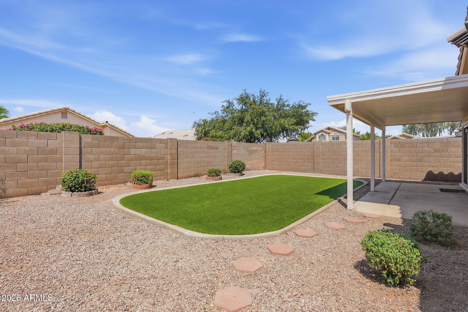 972 E CONSTITUTION Drive, Chandler, AZ 85225 — photo 34 of 37