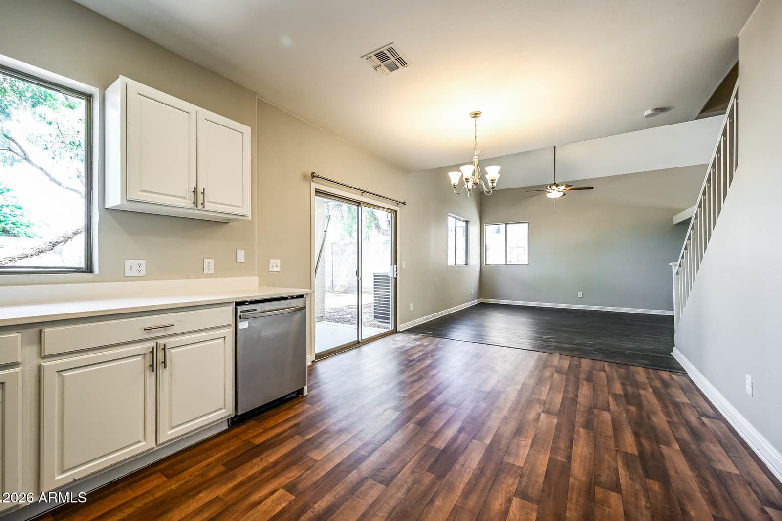 3044 W LOS GATOS Drive, Phoenix, AZ 85027 — photo 5 of 22
