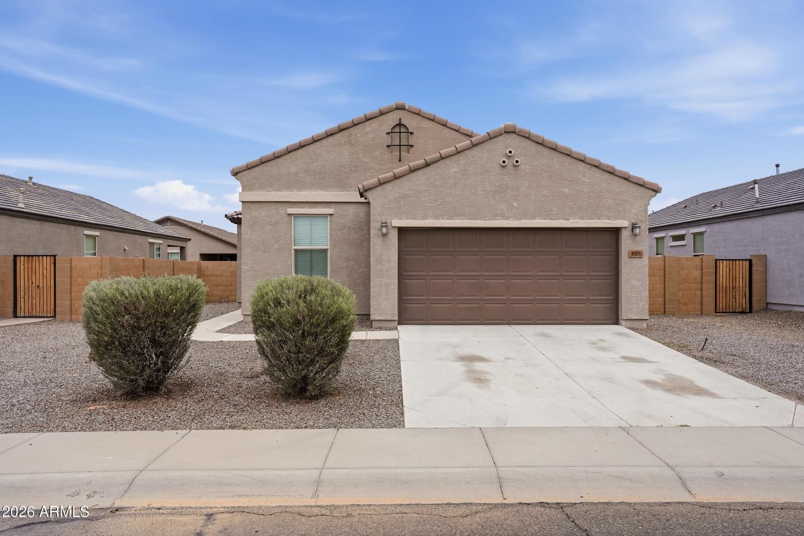 820 W Nova Place, Casa Grande, AZ 85122 — photo 1 of 40