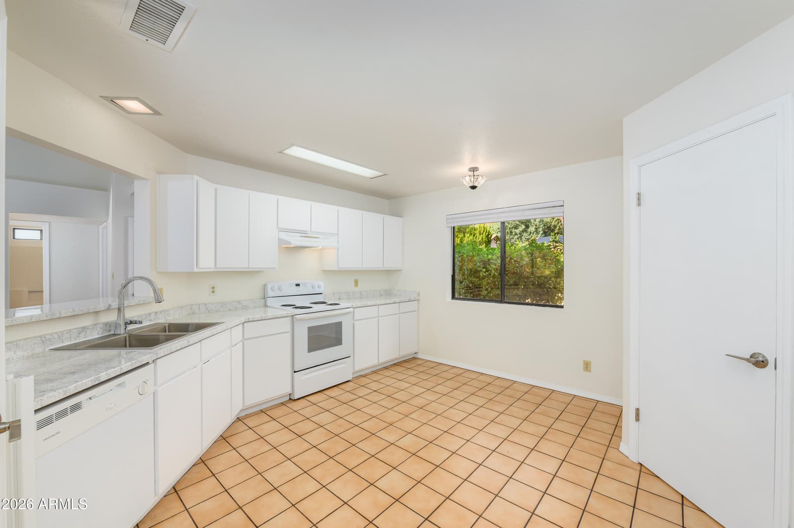 105 Gunsight Hills Drive, Sedona, AZ 86351 — photo 6 of 40