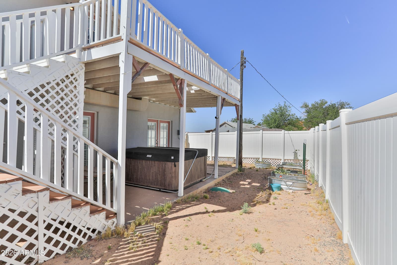 102 CRESTVIEW Road, Holbrook, AZ 86025 — photo 64 of 91
