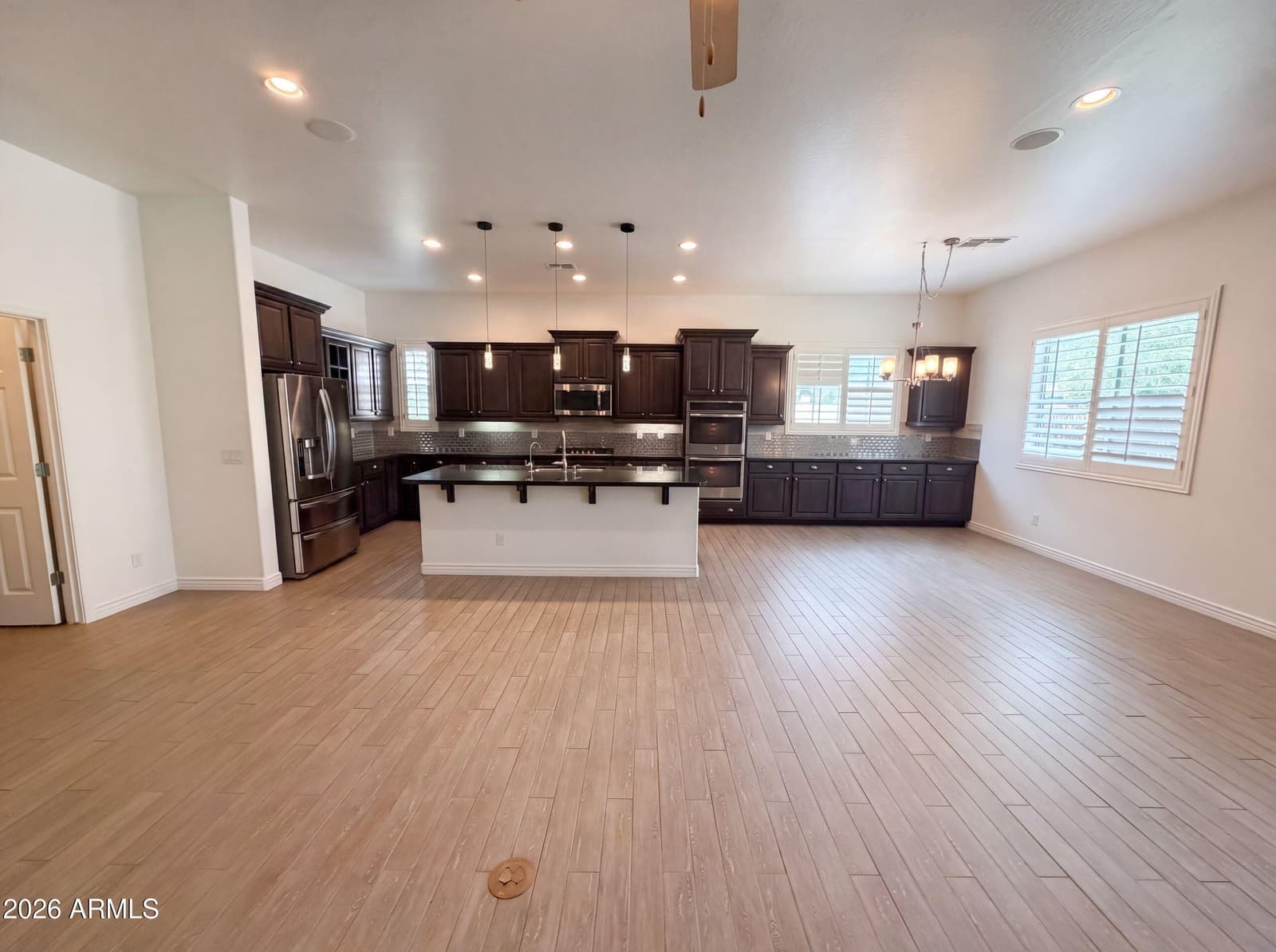7420 W CRABAPPLE Drive, Peoria, AZ 85383 — photo 2 of 35